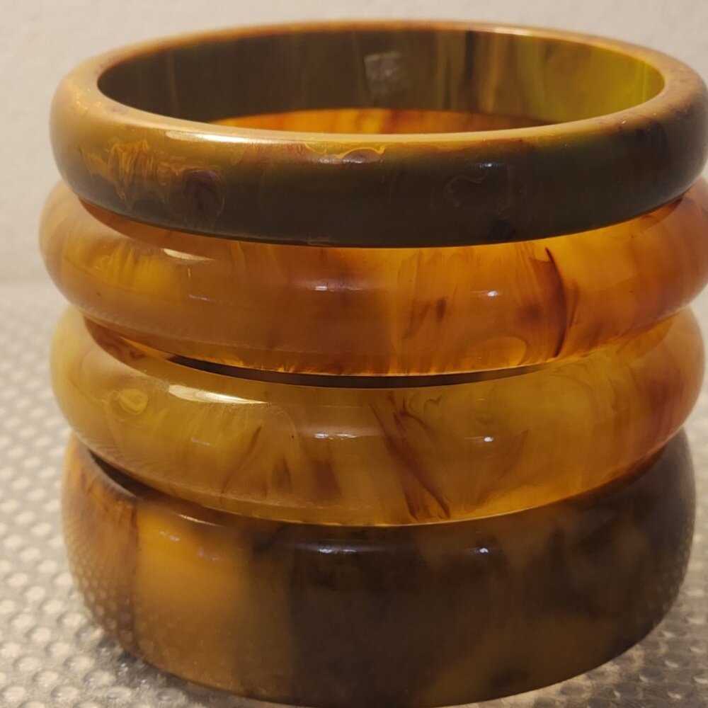 "Bakelite Bangle Lot of 4 — Amber, Butterscotch & Marble Tones, 2.5in"D